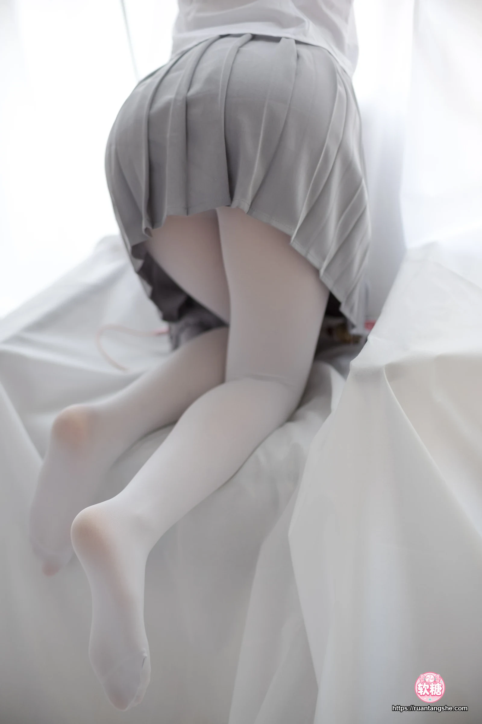 森萝财团 R15-045