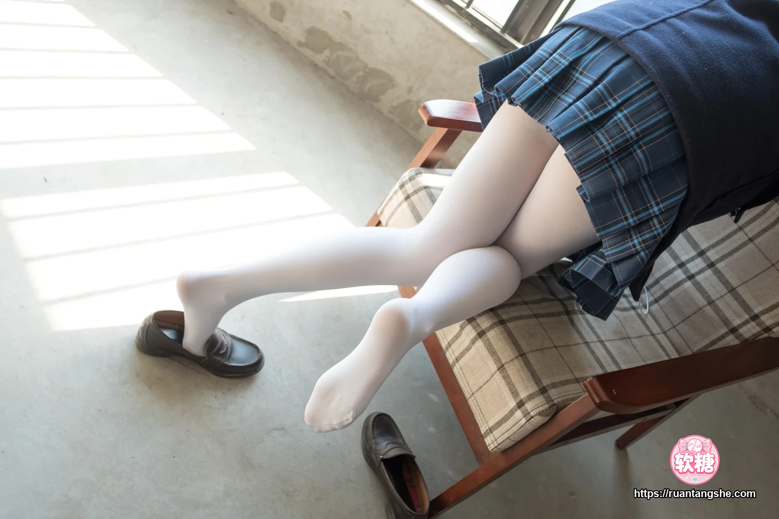 森萝财团 R15-047