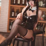 rioko凉凉子《爱宕兔女郎》写真图集 46P+5V｜在线预览与图包下载