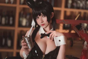 rioko凉凉子《爱宕兔女郎》写真图集 46P+5V｜在线预览与图包下载