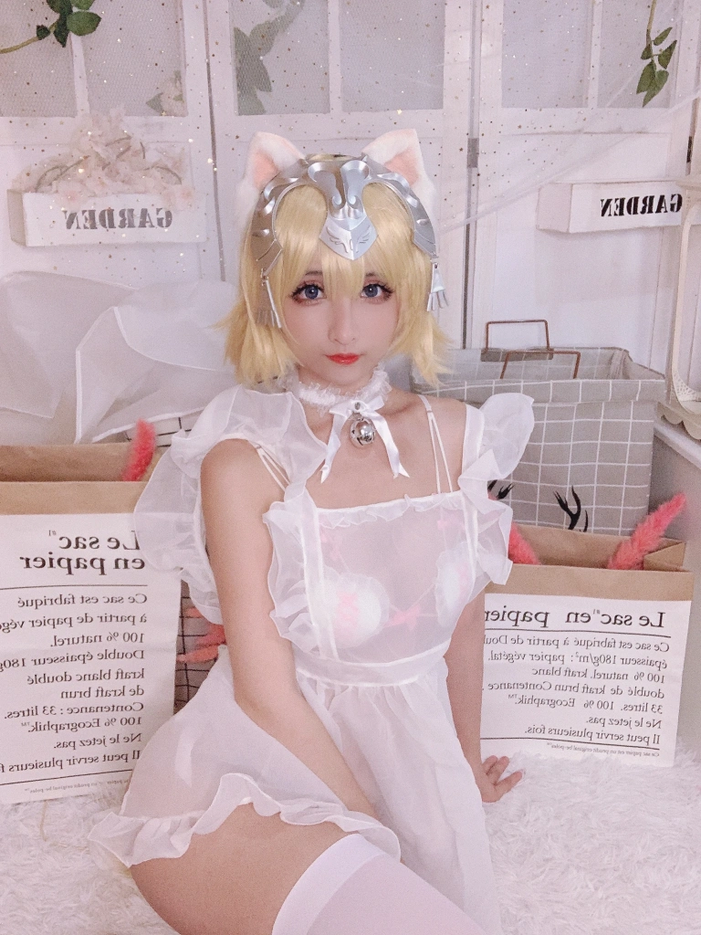 rioko凉凉子《白贞德女仆》写真图集 17P｜在线预览与图包下载