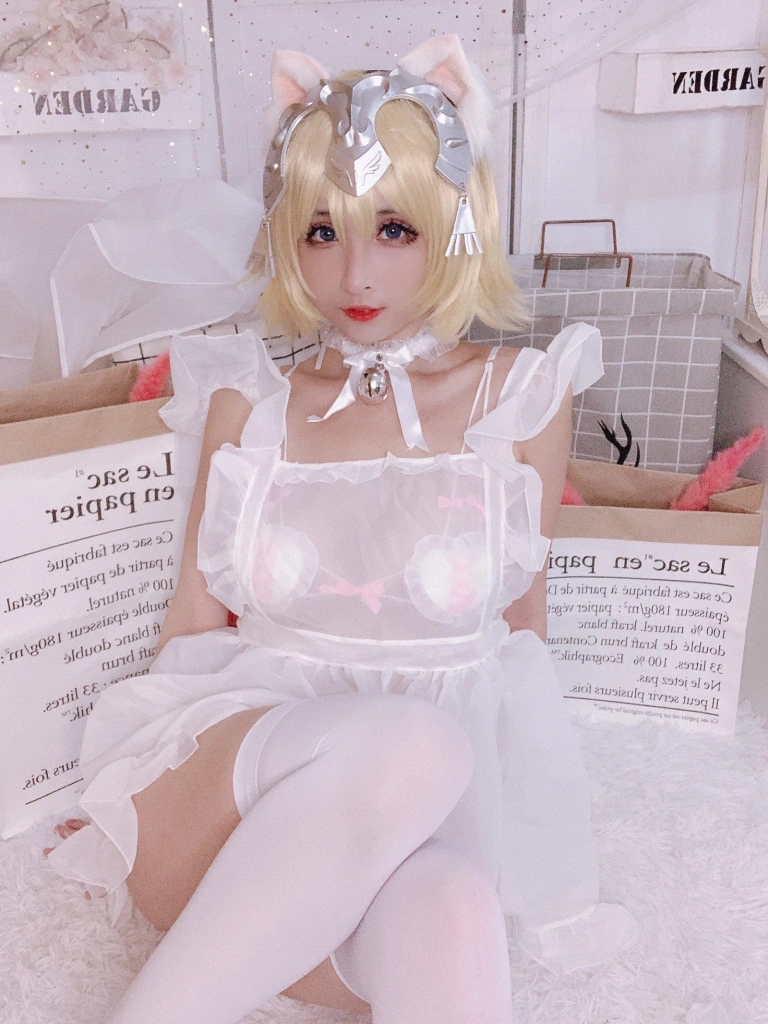 rioko凉凉子《白贞德女仆》写真图集 17P｜在线预览与图包下载