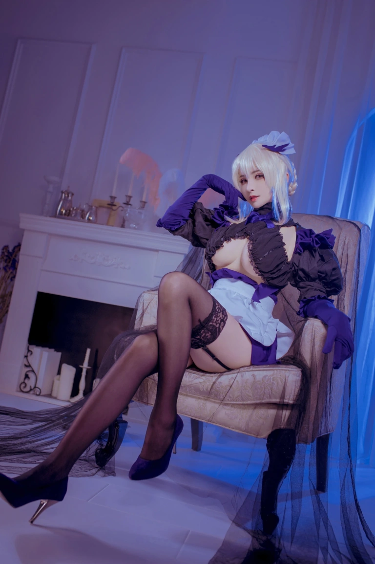 rioko凉凉子《黑枪呆女仆》写真图集 26P+1V｜在线预览与图包下载