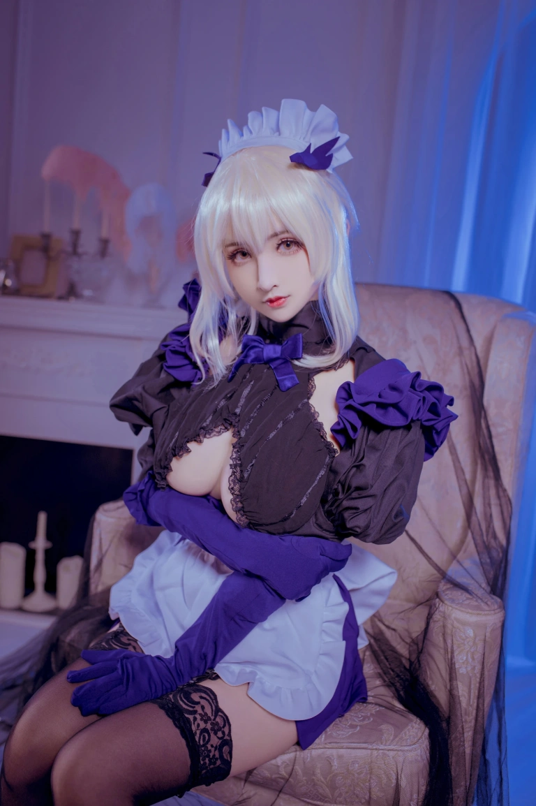 rioko凉凉子《黑枪呆女仆》写真图集 26P+1V｜在线预览与图包下载