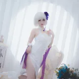 rioko凉凉子《天狼星》写真图集 10P｜在线预览与图包下载