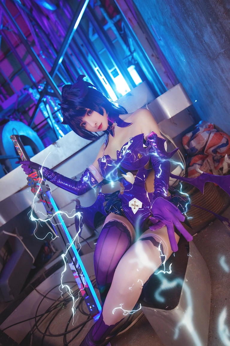 rioko凉凉子《魅魔芽衣》写真图集 22P｜在线预览与图包下载