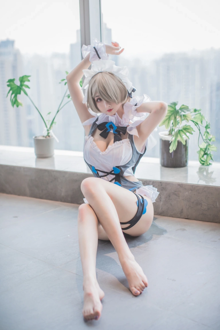 rioko凉凉子《丽塔泳装》写真图集 28P+1V｜在线预览与图包下载