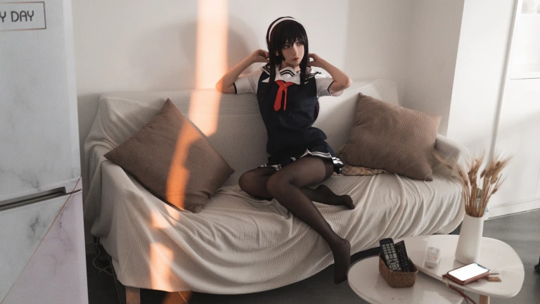 rioko凉凉子《学姐》写真图集 40P+4V｜在线预览与图包下载