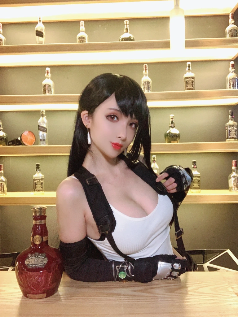 rioko凉凉子《蒂法自拍》写真图集 19P｜在线预览与图包下载