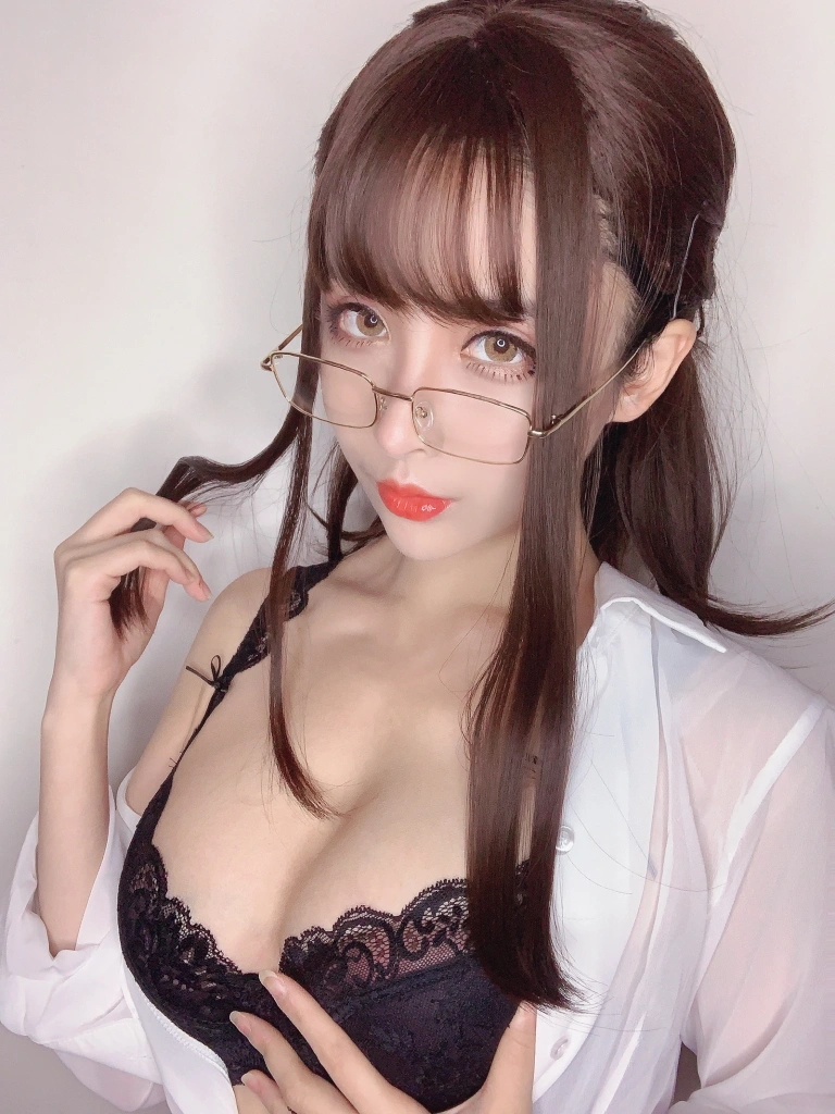 rioko凉凉子《教师》写真图集 18P｜在线预览与图包下载