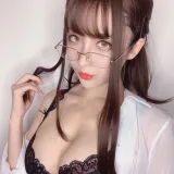 rioko凉凉子《教师》写真图集 18P｜在线预览与图包下载