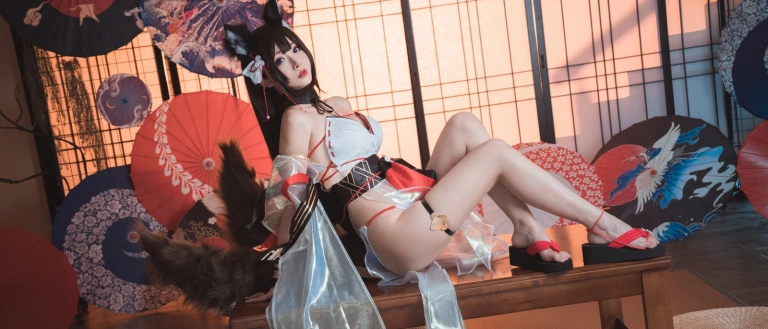 rioko凉凉子《天城泳装》写真图集 30P｜在线预览与图包下载