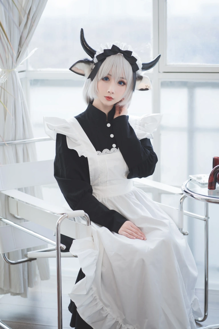 rioko凉凉子《贴心的牛奶女仆》写真图集 45P｜在线预览与图包下载