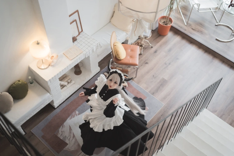 rioko凉凉子《贴心的牛奶女仆》写真图集 45P｜在线预览与图包下载