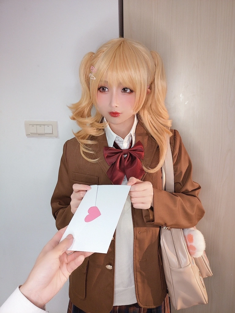 rioko凉凉子《牛头人 第二弹》写真图集 124P+12V｜在线预览与图包下载