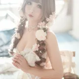 rioko凉凉子《花涧兔》写真图集 44P+8V｜在线预览与图包下载