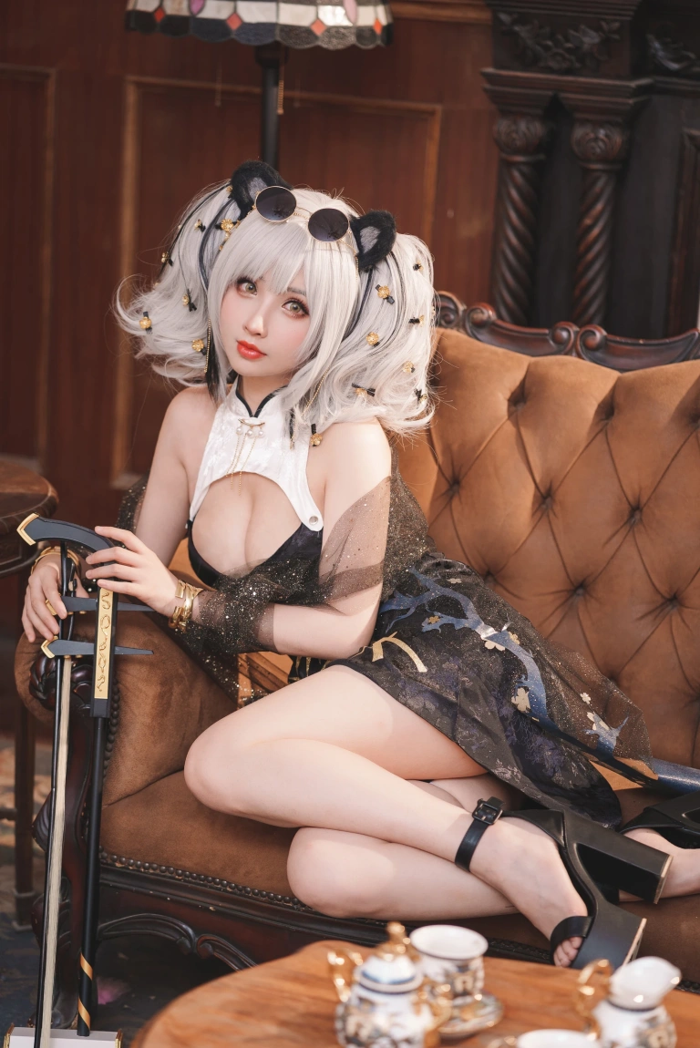 rioko凉凉子《食铁兽音乐会》写真图集 34P+1V｜在线预览与图包下载