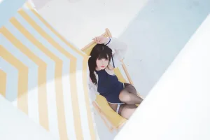rioko凉凉子《天台竞泳》写真图集 50P+1V｜在线预览与图包下载
