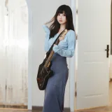 rioko凉凉子《吉他妹妹系带裙》写真图集 45P+1V｜在线预览与图包下载