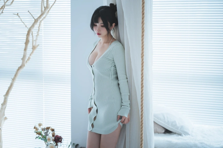 rioko凉凉子《人妻毛衣》写真图集 54P｜在线预览与图包下载