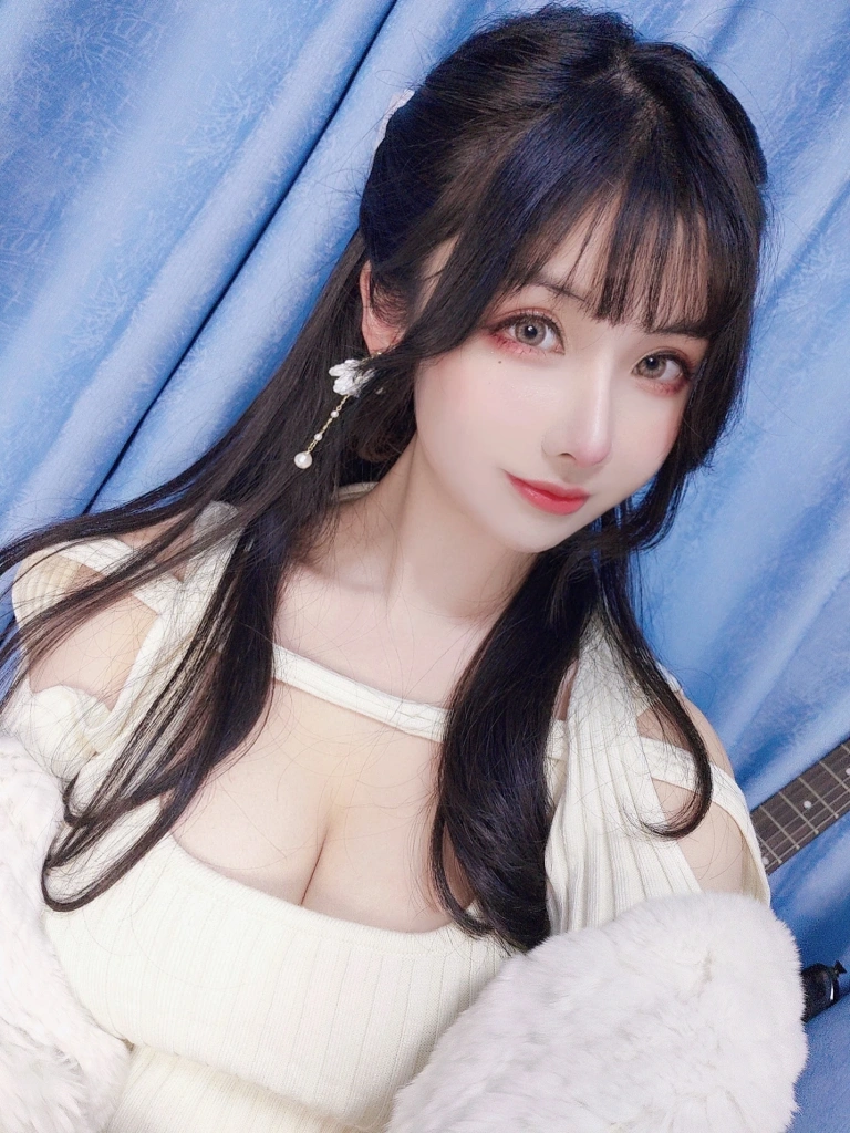 rioko凉凉子《元宵节特辑》写真图集 25P+3V｜在线预览与图包下载
