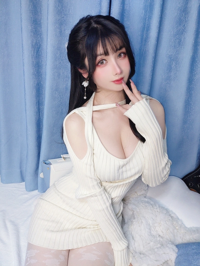 rioko凉凉子《元宵节特辑》写真图集 25P+3V｜在线预览与图包下载