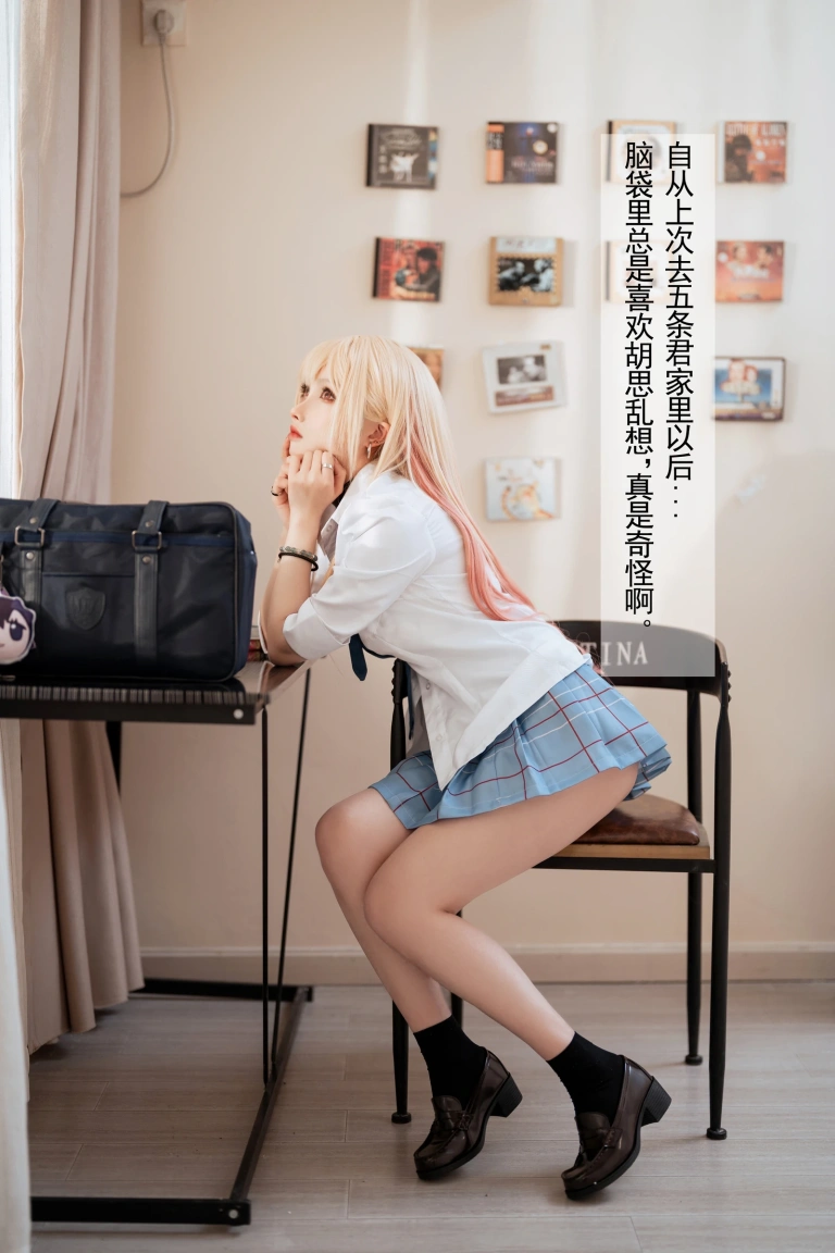 rioko凉凉子《更衣人偶坠入爱河 番外》写真图集 44P+3V｜在线预览与图包下载