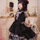 rioko凉凉子《更衣人偶坠入爱河 喜多川海梦cos+黑江雫女仆装（漫展+game）》写真图集 108P+6V｜在线预览与图包下载
