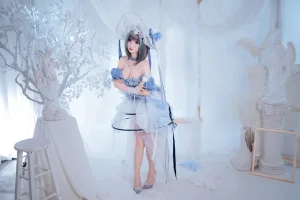 rioko凉凉子《柴郡冰雪公主》写真图集 40P｜在线预览与图包下载
