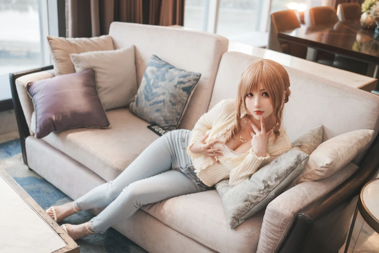 rioko凉凉子《人妻的一天 下班篇》写真图集 30P+3V｜在线预览与图包下载