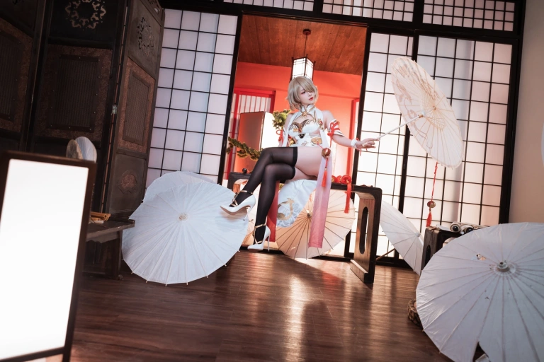 rioko凉凉子《丽塔浣溪沙》写真图集 42P+9V｜在线预览与图包下载