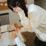 rioko凉凉子《关于我的青梅竹马是痴女这件事》写真图集 94P+5V｜在线预览与图包下载