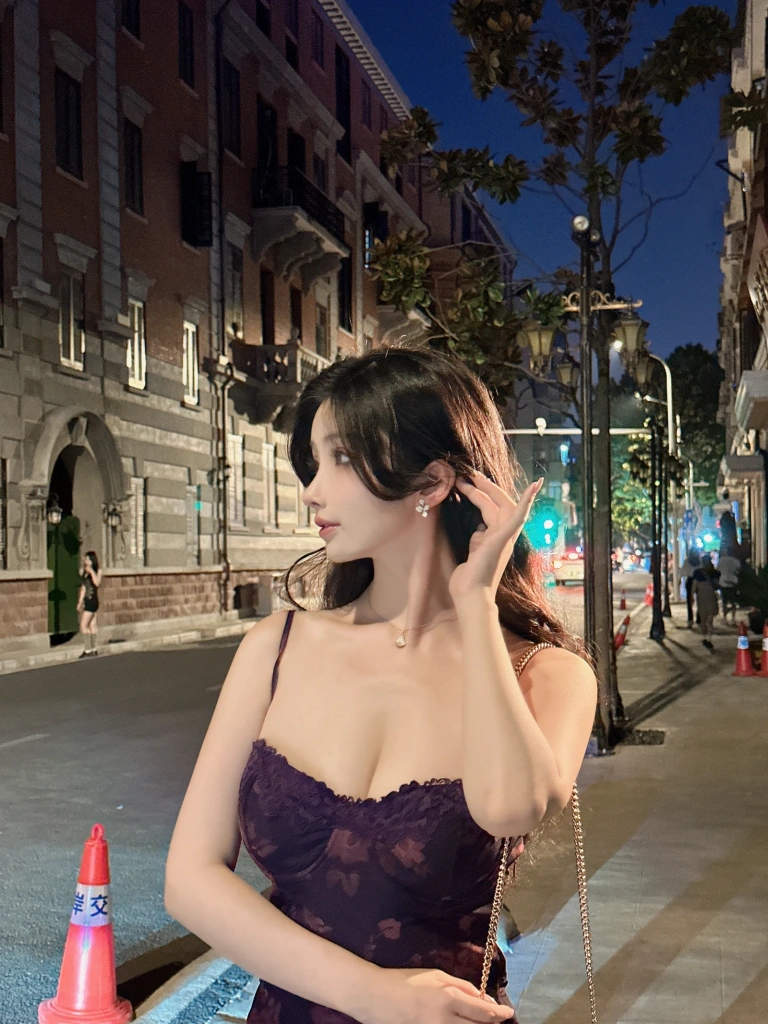 rioko凉凉子《美艳小妈》写真图集 60P+10V｜在线预览与图包下载