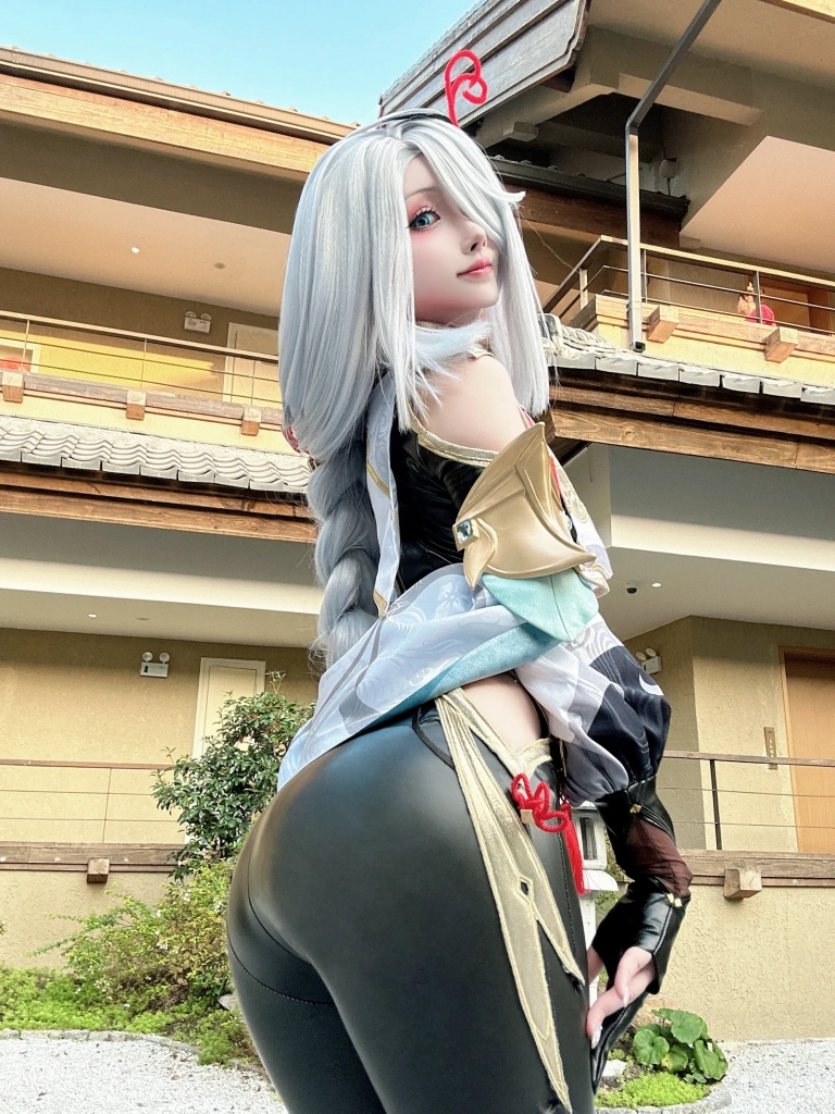 rioko凉凉子《有点那个的申鹤》写真图集 35P+11V｜在线预览与图包下载