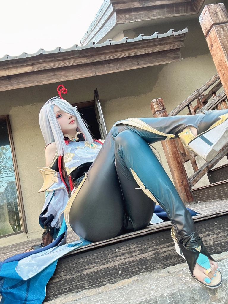 rioko凉凉子《有点那个的申鹤》写真图集 35P+11V｜在线预览与图包下载