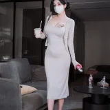 rioko凉凉子《KPring妈咪原创设计 邻居家的大姐姐》写真图集 60P+11V｜在线预览与图包下载