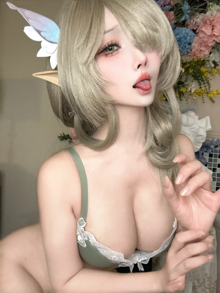 rioko凉凉子《碧蓝航线 七省·华歌尔限定色内衣》写真图集 30P+9V｜在线预览与图包下载