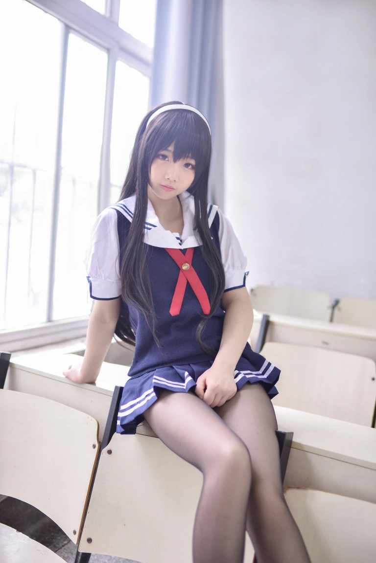 雪琪SAMA《路人女主的养成方法 霞之丘诗羽》写真图集 24P｜在线预览与图包下载