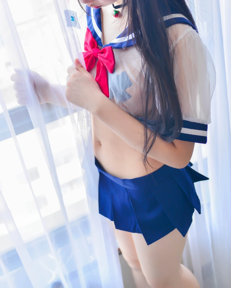雪琪SAMA《透明JK》写真图集 20P｜在线预览与图包下载