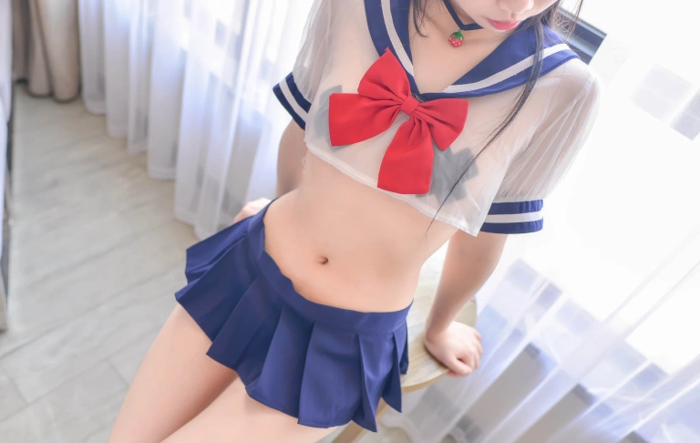 雪琪SAMA《透明JK》写真图集 20P｜在线预览与图包下载