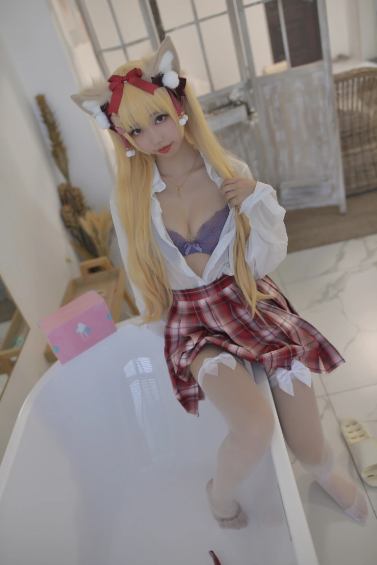 雪琪SAMA《千岛酱猫耳》写真图集 35P｜在线预览与图包下载