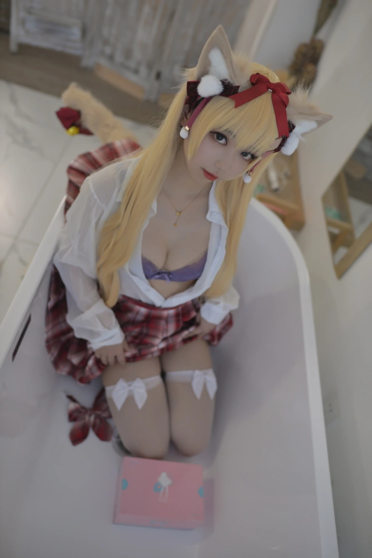雪琪SAMA《千岛酱猫耳》写真图集 35P｜在线预览与图包下载