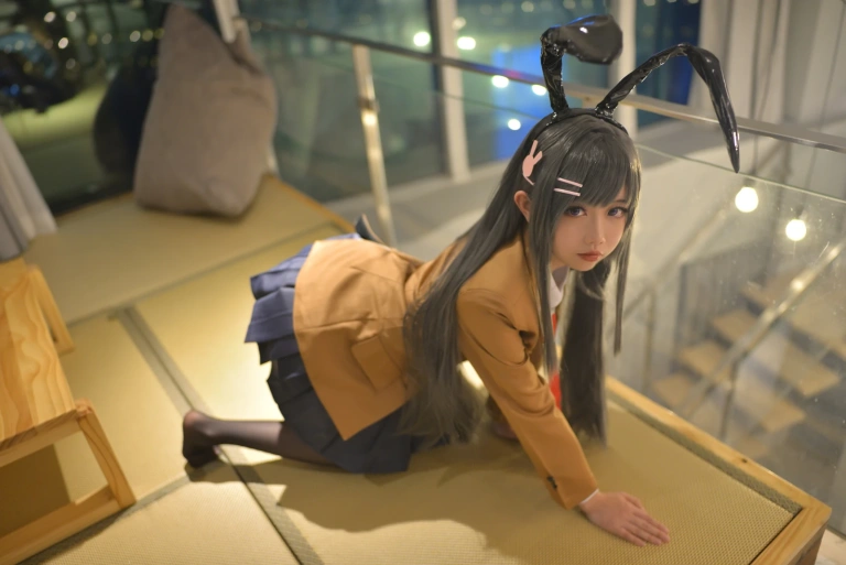 雪琪SAMA《麻衣制服兔女郎》写真图集 58P｜在线预览与图包下载