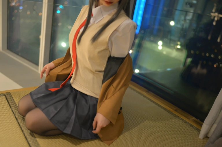 雪琪SAMA《麻衣制服兔女郎》写真图集 58P｜在线预览与图包下载