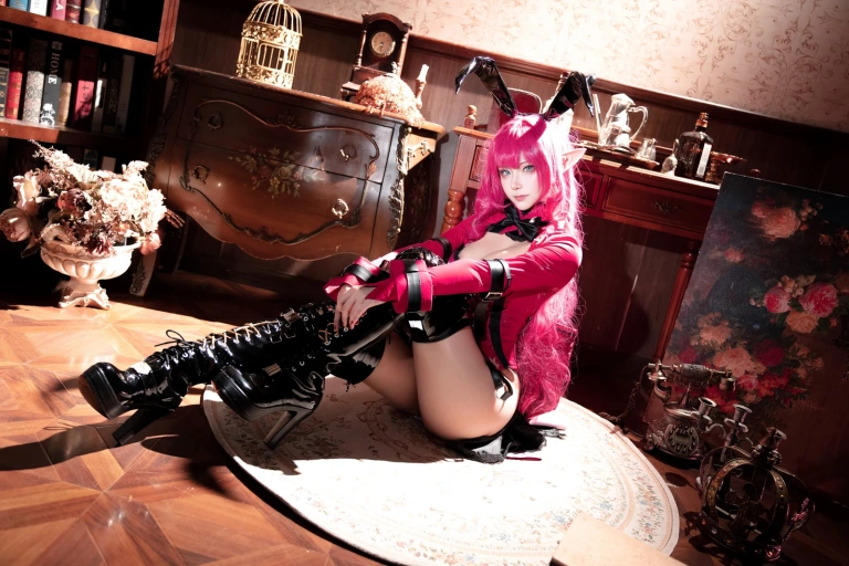 Seya-狮砸《妖精骑士 520精灵骑士》写真图集 16P｜在线预览与图包下载