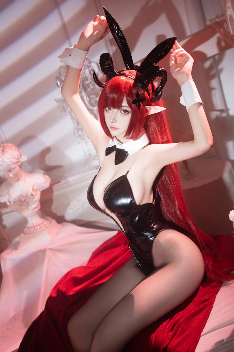 Seya-狮砸《兴登堡兔女郎》写真图集 12P｜在线预览与图包下载