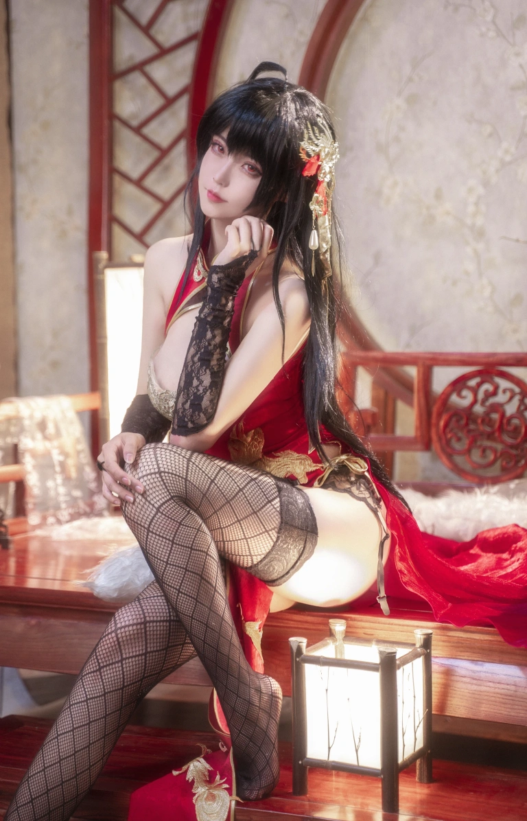 Seya-狮砸《碧蓝航线 大凤旗袍》写真图集 14P｜在线预览与图包下载
