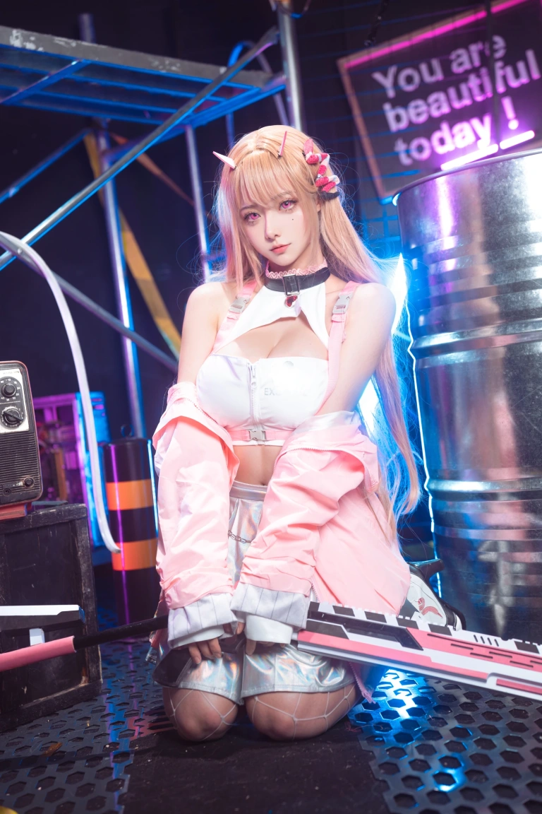 Seya-狮砸《Nikke 毒蛇原皮》写真图集 12P｜在线预览与图包下载