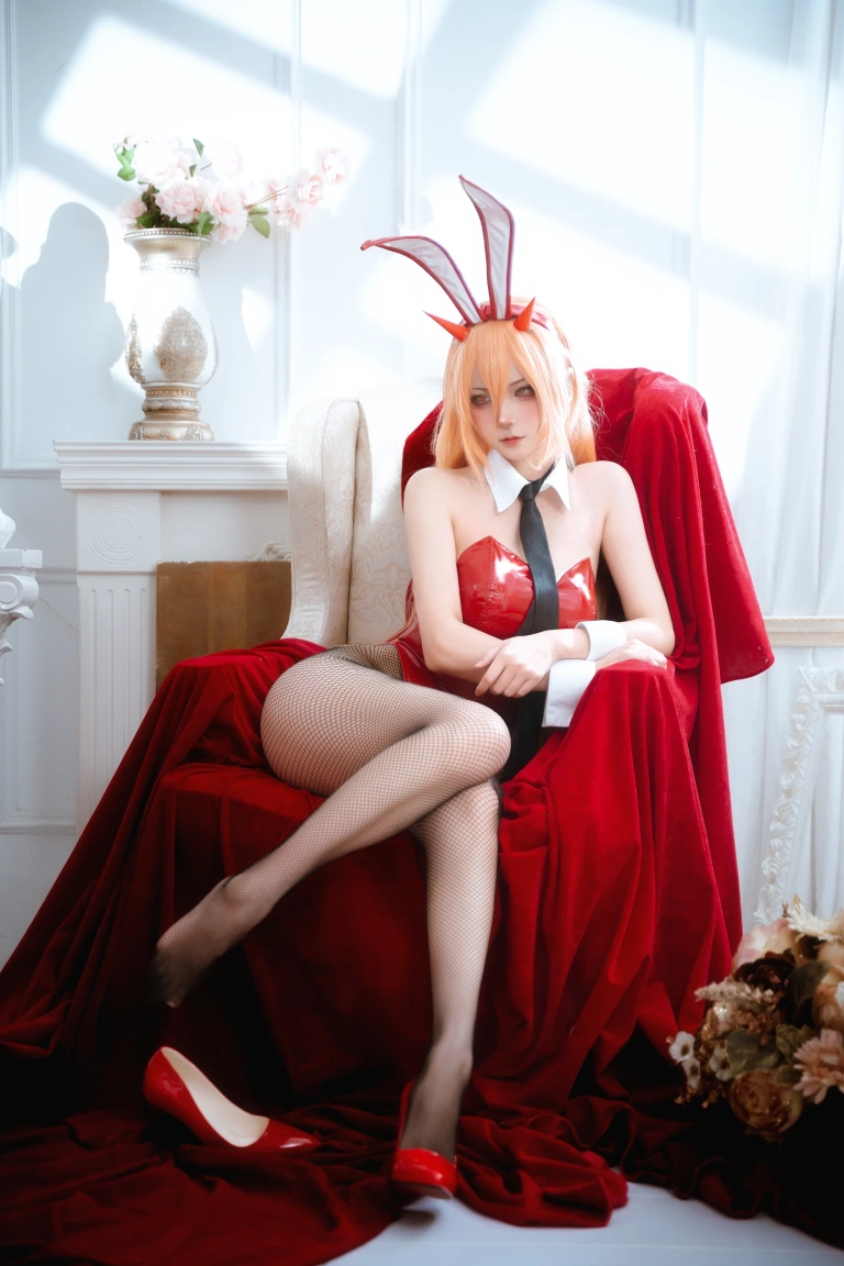 Seya-狮砸《帕瓦玛奇玛兔女郎》写真图集 12P｜在线预览与图包下载