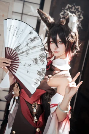 Seya-狮砸《崩坏·星穹铁道 停云》写真图集 12P｜在线预览与图包下载